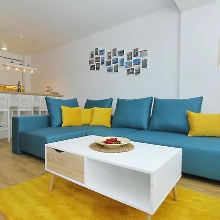 Odiva アパート ズラティボール