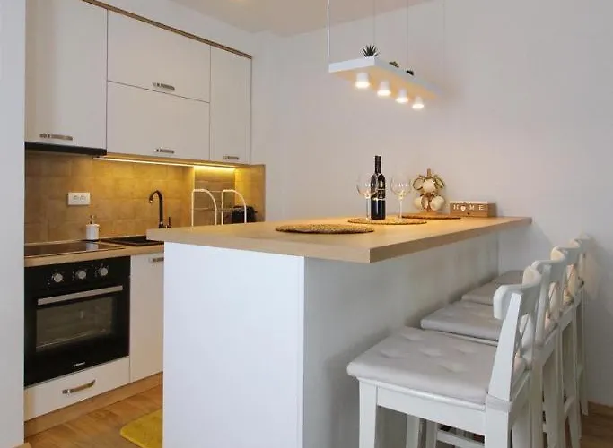 Odiva 公寓 兹拉蒂博尔